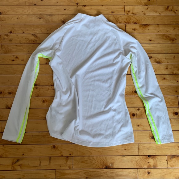 Adidas along sleeve top - Picture 4 of 6